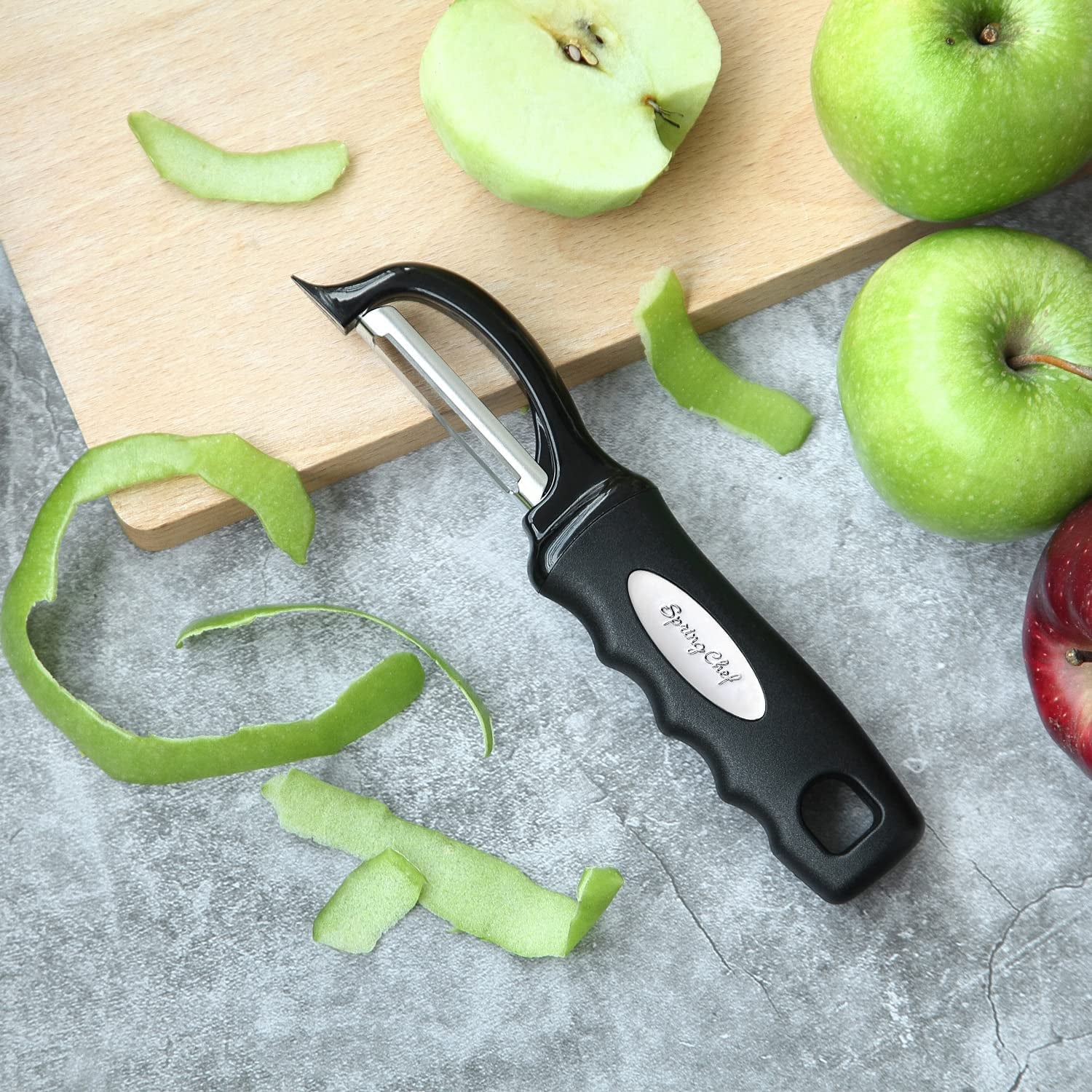 Essentials Premium Swivel Vegetable Peeler