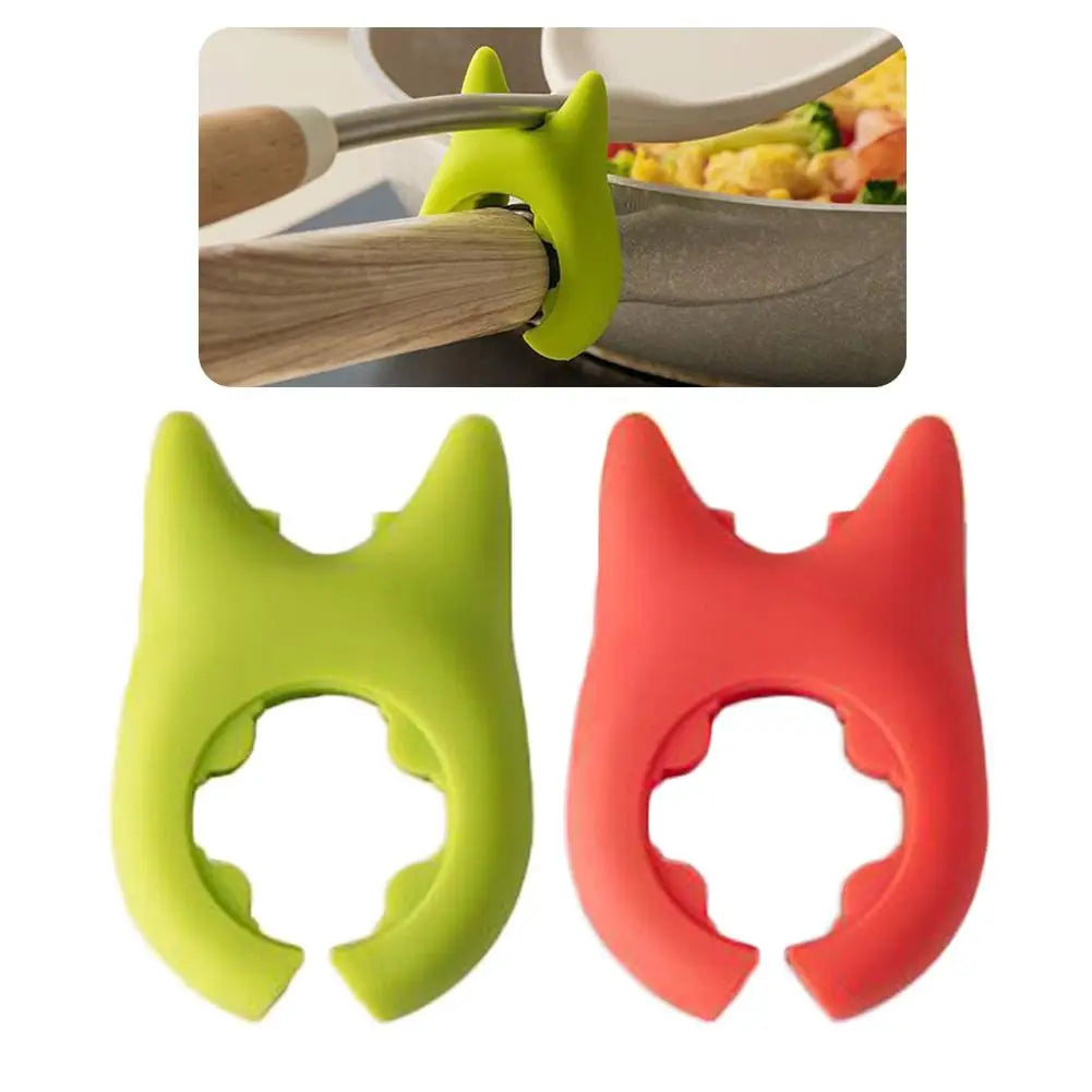 Essentials Portable Silicone Anti-Overflow Pot Lid Clip 