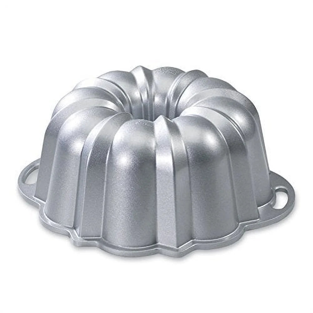 Essentials12Cup Bundt Pan